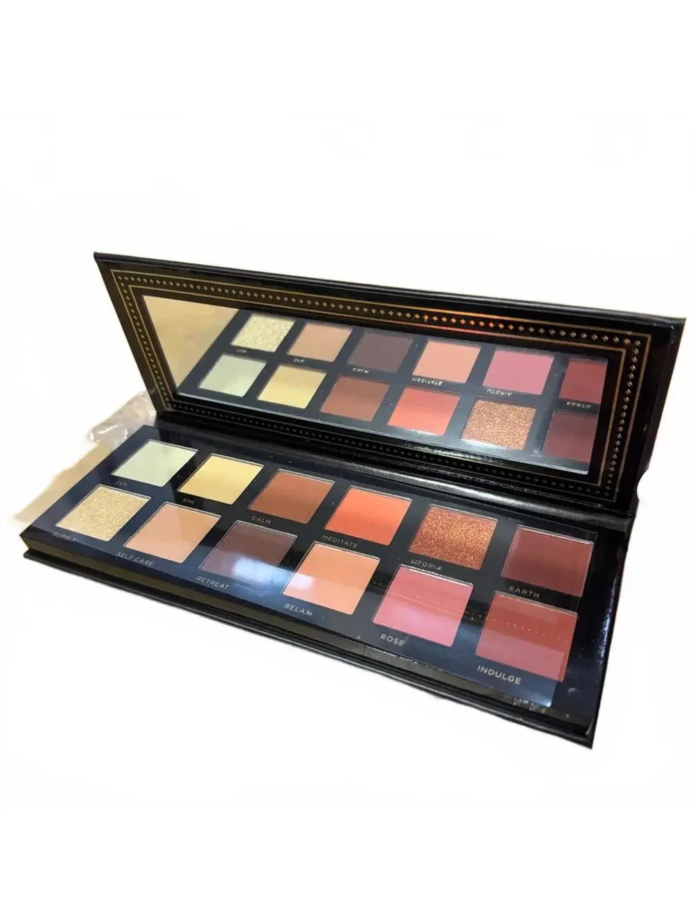 Ace Beaute Serenity Eyeshadow Palette